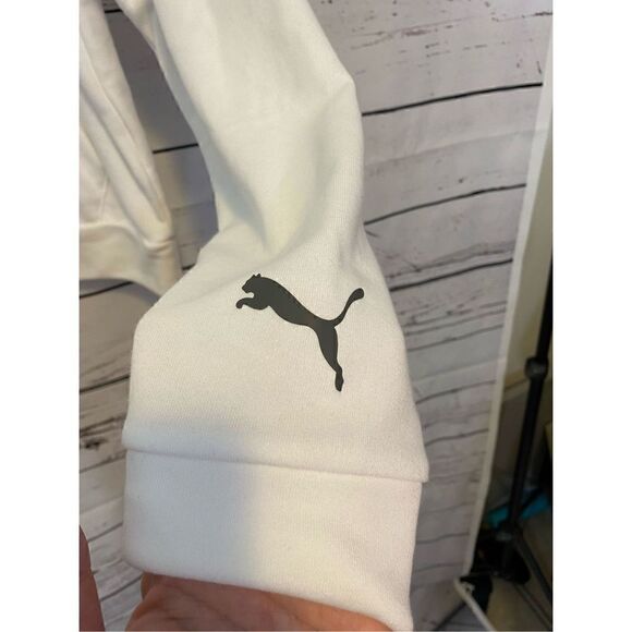 Puma Quarter Zip Pullover Size Medium - Picture 3 of 6